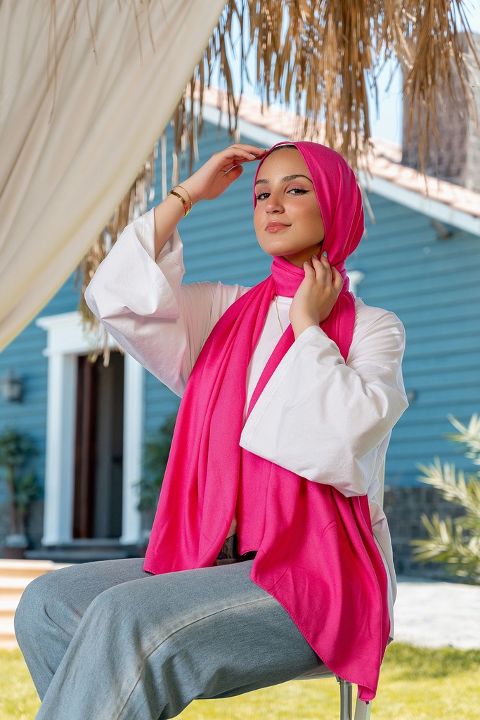 Elegant White Cotton Scarf